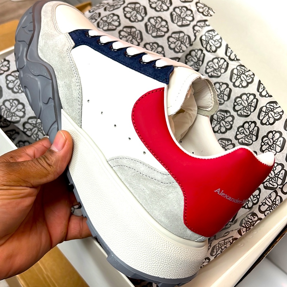 Alexander McQueen Sneaker